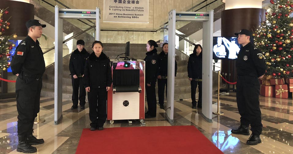 各類文藝演出、體育賽事、展銷展覽、招聘會、廟會、燈會、游園等大型群眾性活動提供安全服務。